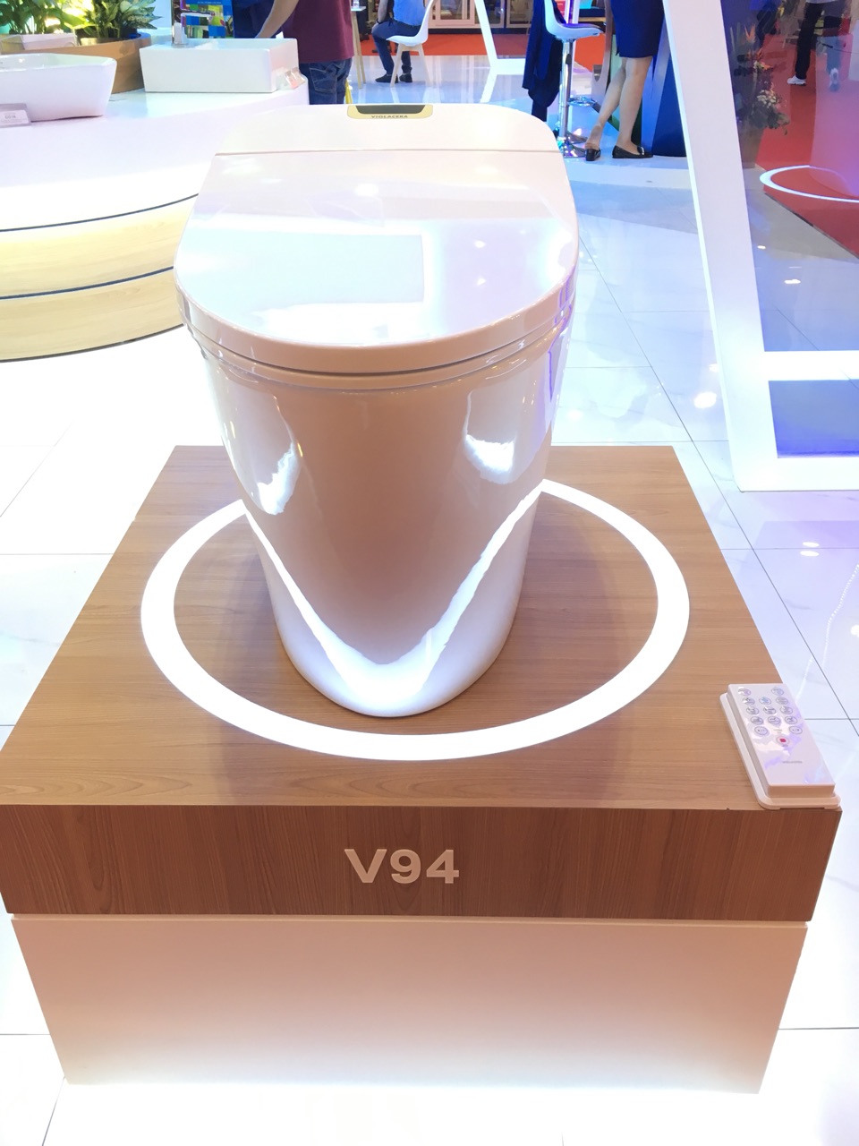 viglacera cho ra mắt dòng sản phẩm mới V-Smart 5