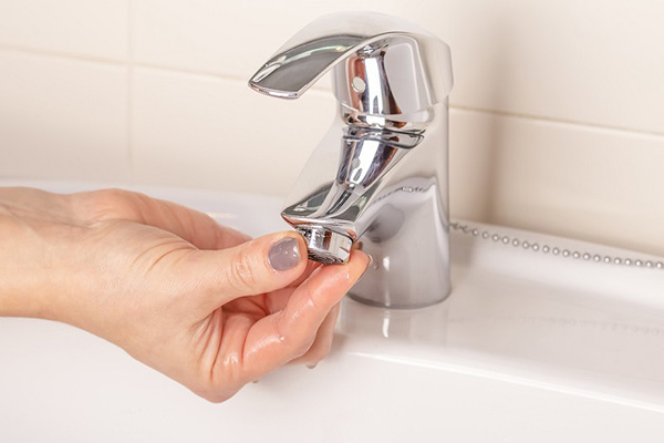 Nguyên nhân và cách khắc phục vòi nước không chảy
