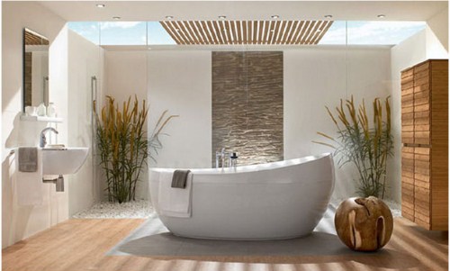 Bồn tắm màu trắng đẹp lung linh khi kết hợp với sàn màu nhám