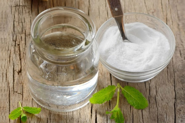 Baking soda va giam
